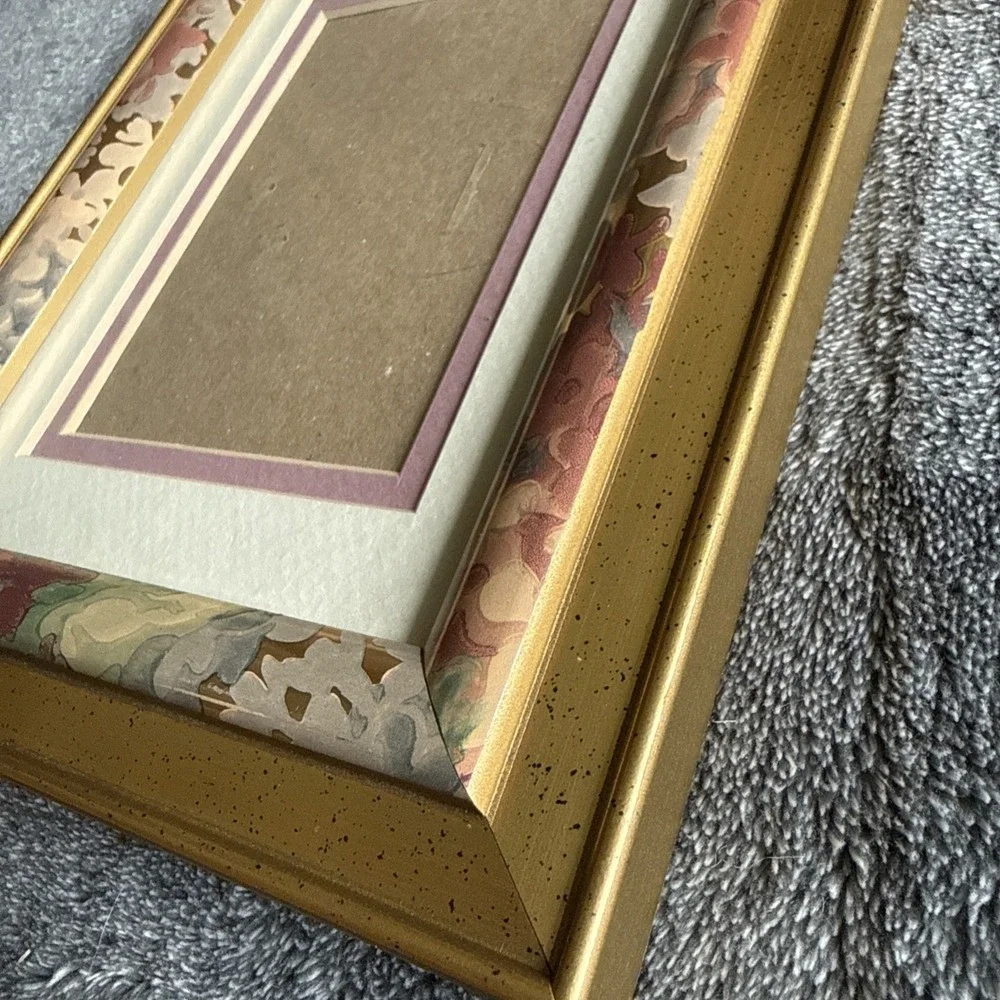 Vintage Picture Frame MCM Holds 6.5x4.5 With Matting 4.5x3